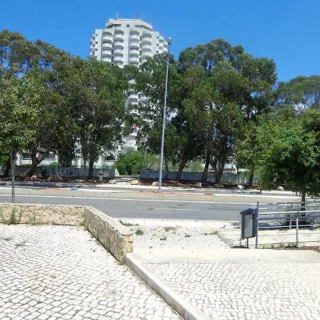 Apartamento 3 Castelos Jardim *
